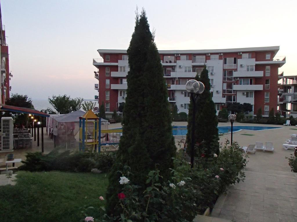 Grand Resort Fort Noks Studio Sveti Vlas Exterior foto